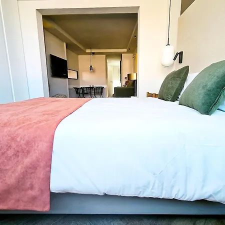 Iriarte Sunrise Apartament