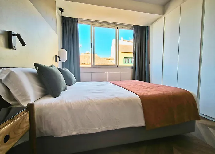 Iriarte Sunrise Puerto de la Cruz (Tenerife)